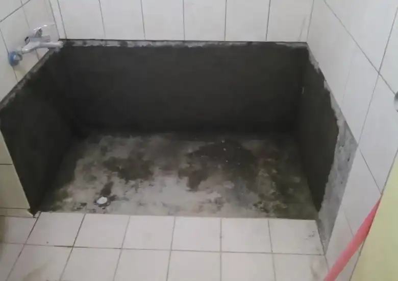 浴室改建施工中防水泥作作業