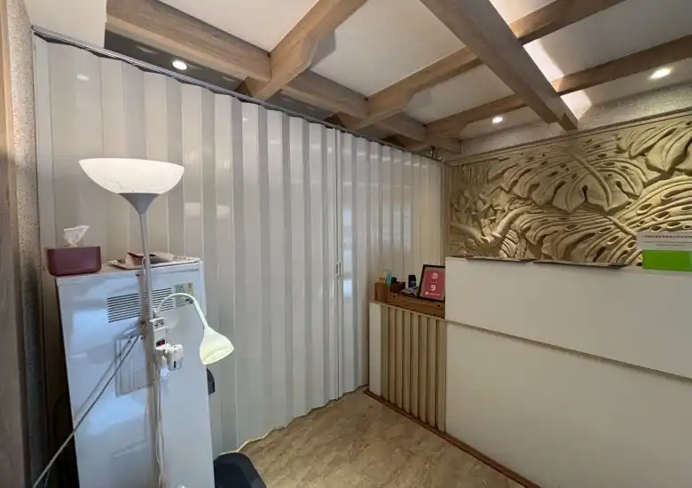 台中西屯塑膠拉門安裝-浴室拉門施工現場實景