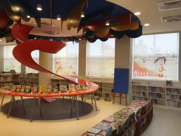 大里區｜永隆國小圖書館